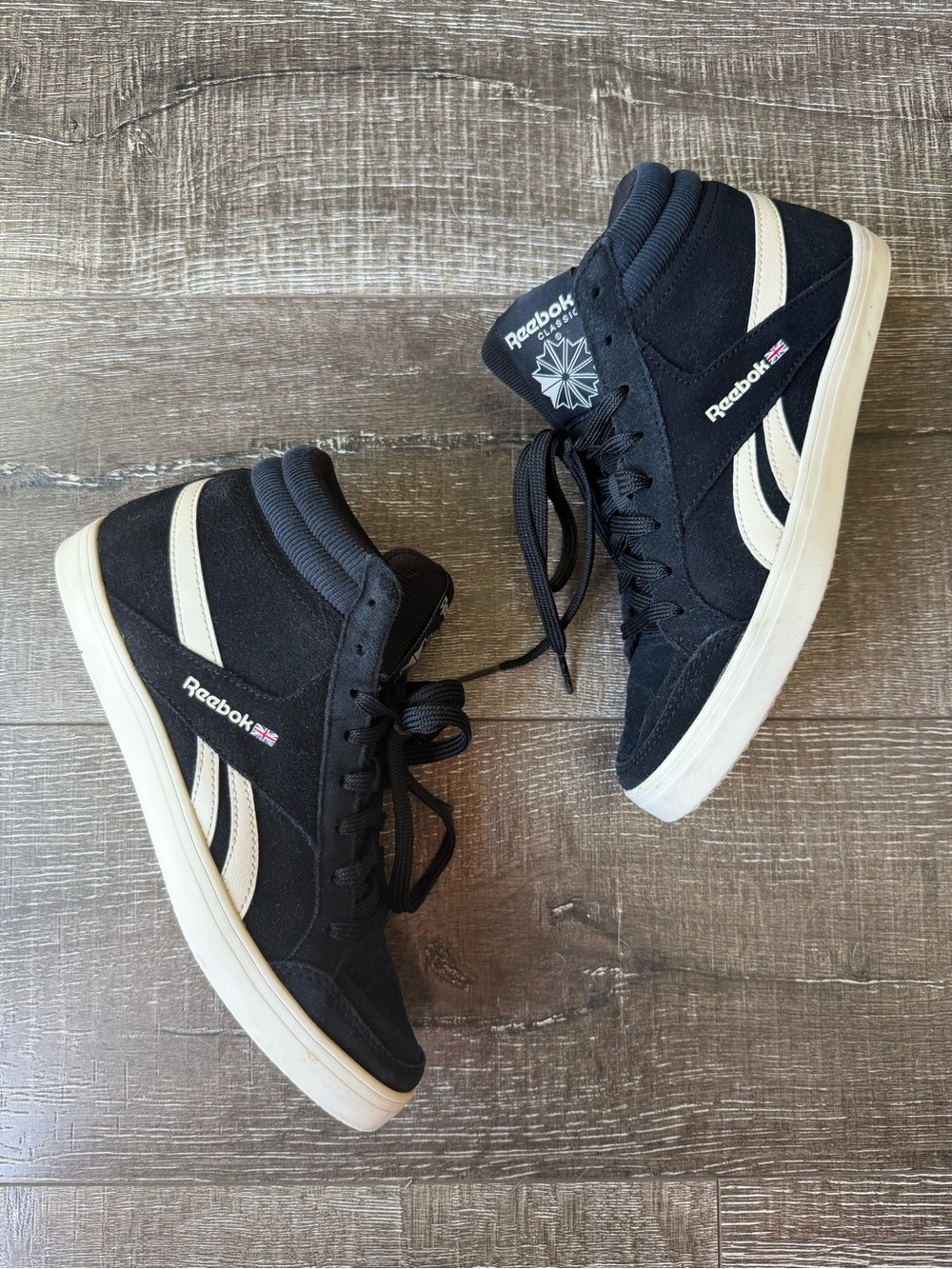 Reebok Classic Black Mid-Top Sneakers - Women’s Size 7